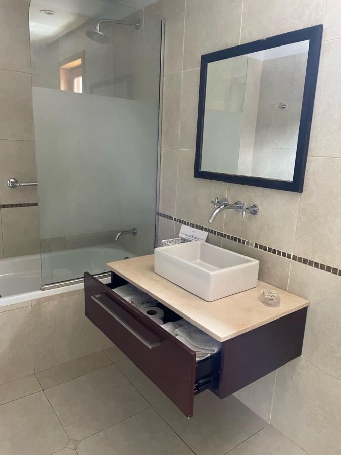 Las Bayas Home Suites Esquel Exterior photo